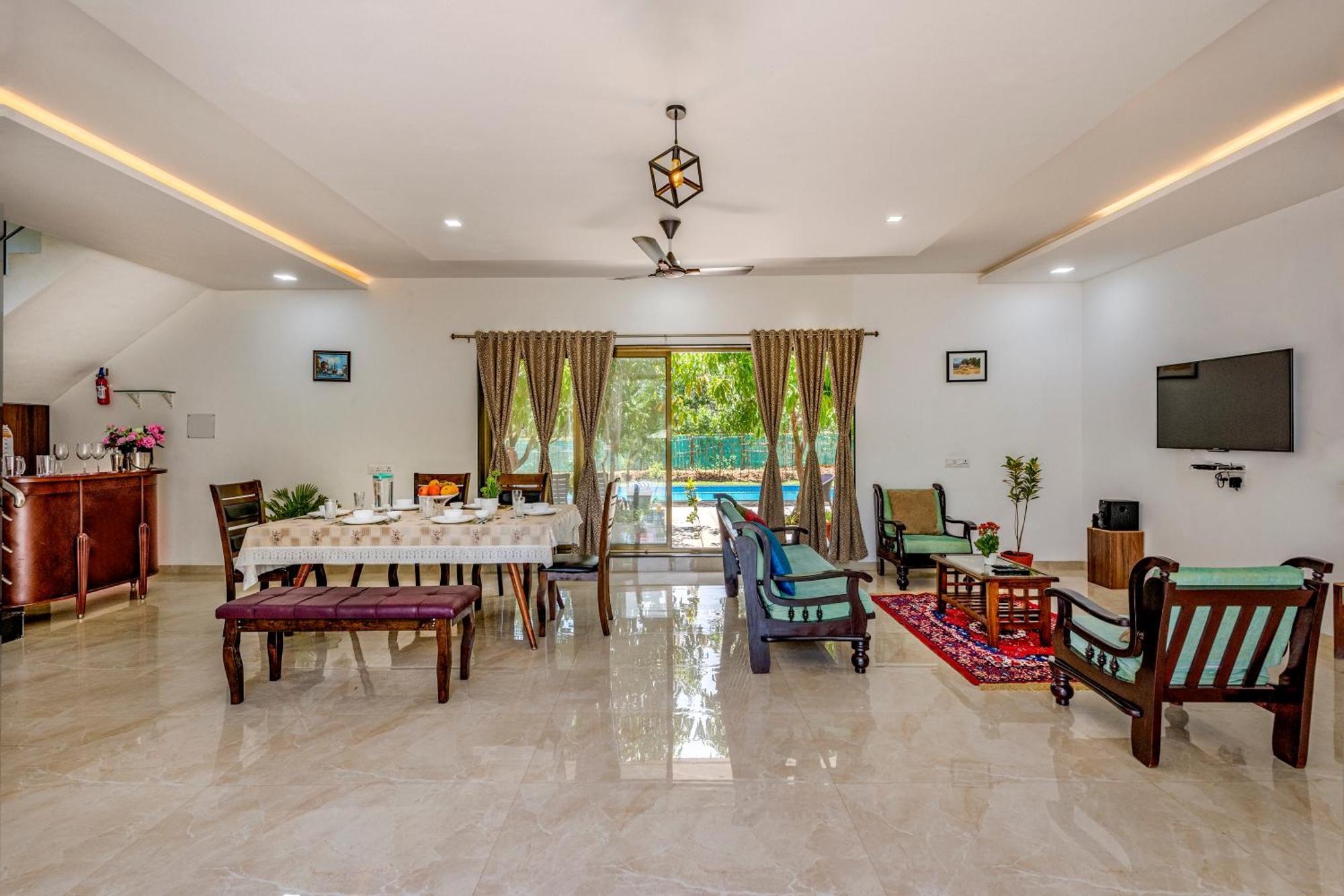 Saffronstays Lakeview Nivara - Farm Stay Villa With Private Pool Near Пюн Екстериор снимка