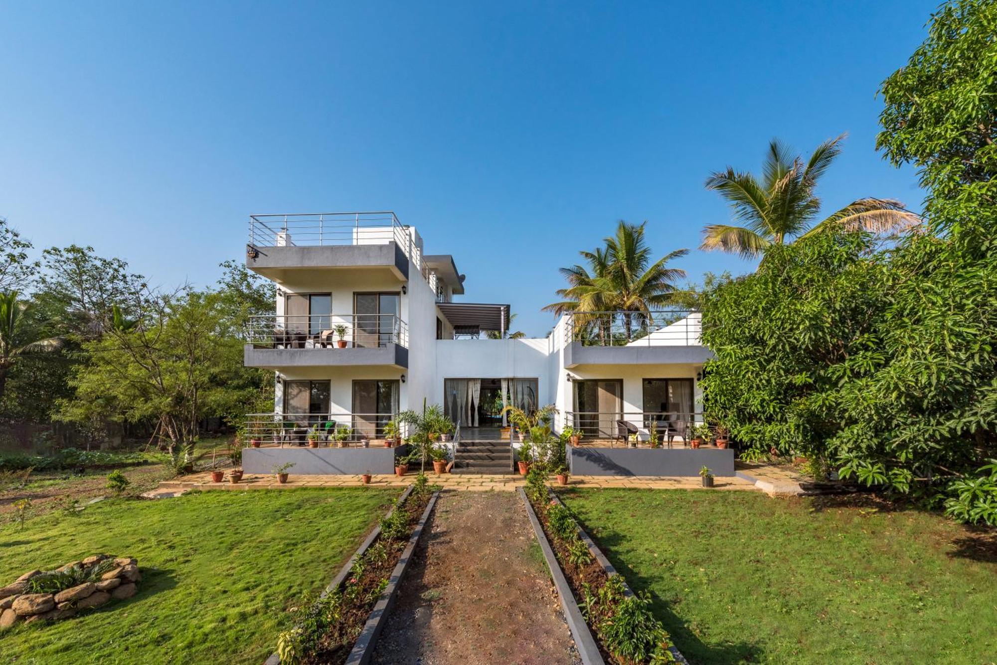 Saffronstays Lakeview Nivara - Farm Stay Villa With Private Pool Near Пюн Екстериор снимка